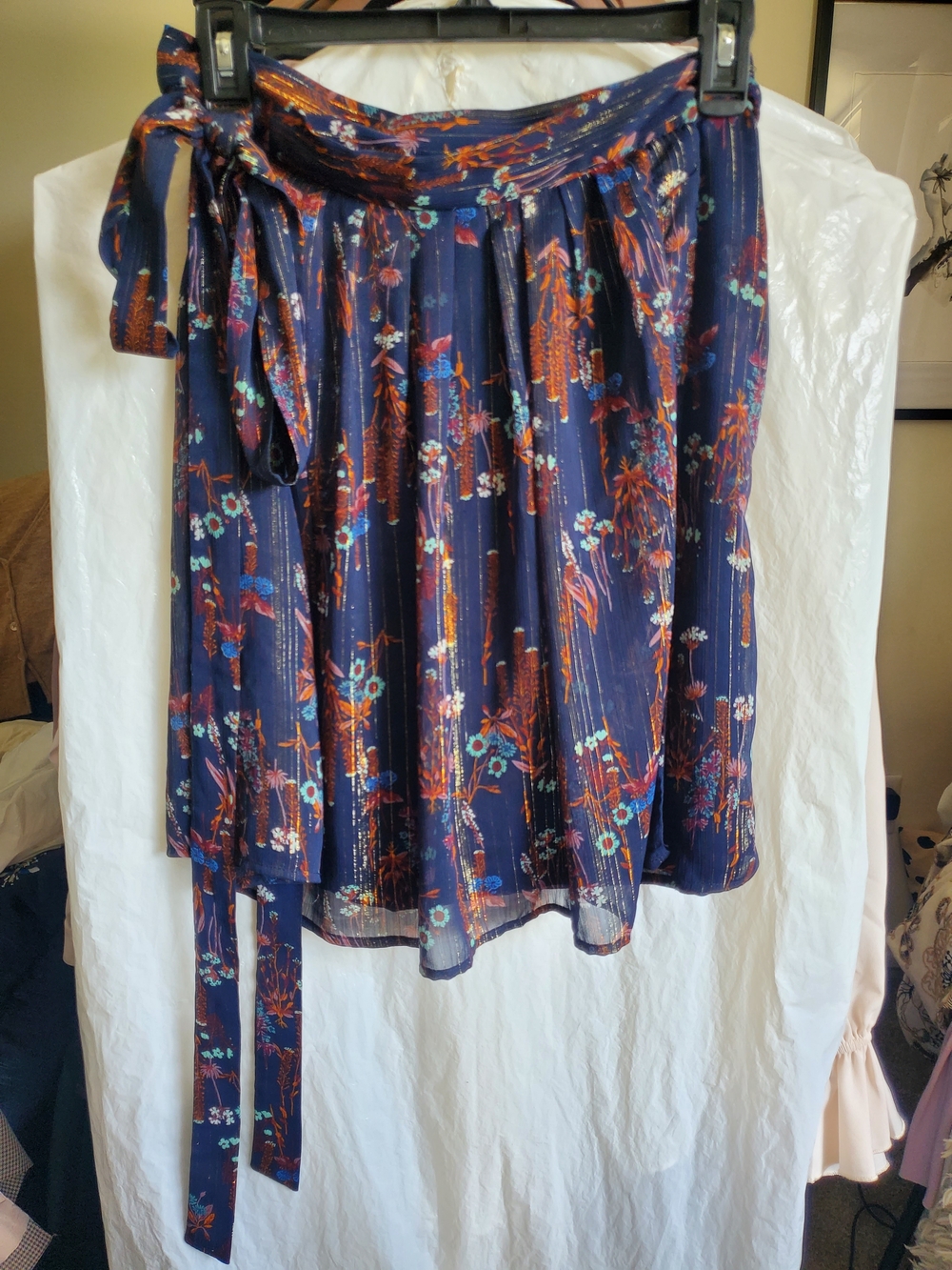 HD in Paris Anthropologie Navy Floral Tie-Waist Wrap Mini Skirt